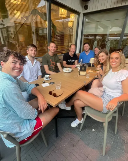 Teamuitje 4
